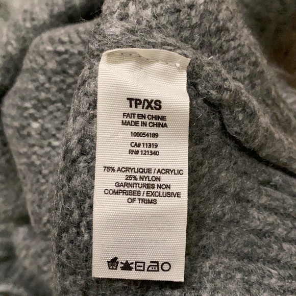 knit sweater - Picture 4 of 4